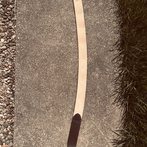 Vintage Brown Leather chunky belt with minimal silver hardware.  Size L - Picture 4 of 11